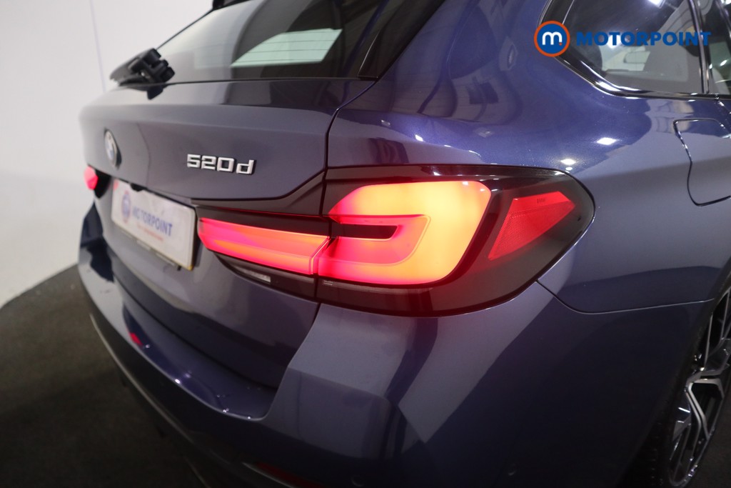 Used BMW 5 Series 2021 for sale - 76685227: Photo 43