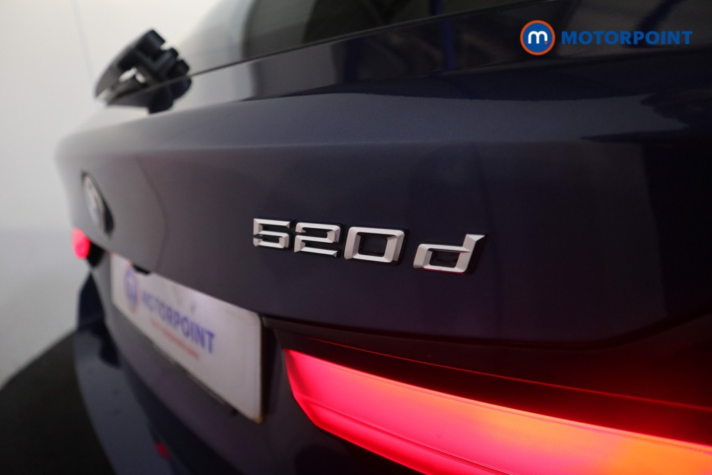 Used BMW 5 Series 2021 for sale - 76685227: Photo 44