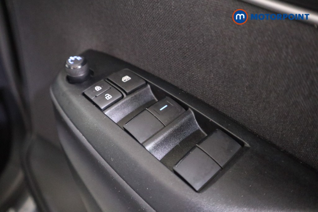 Used Toyota Yaris 2023 for sale - 77187183: Photo 19