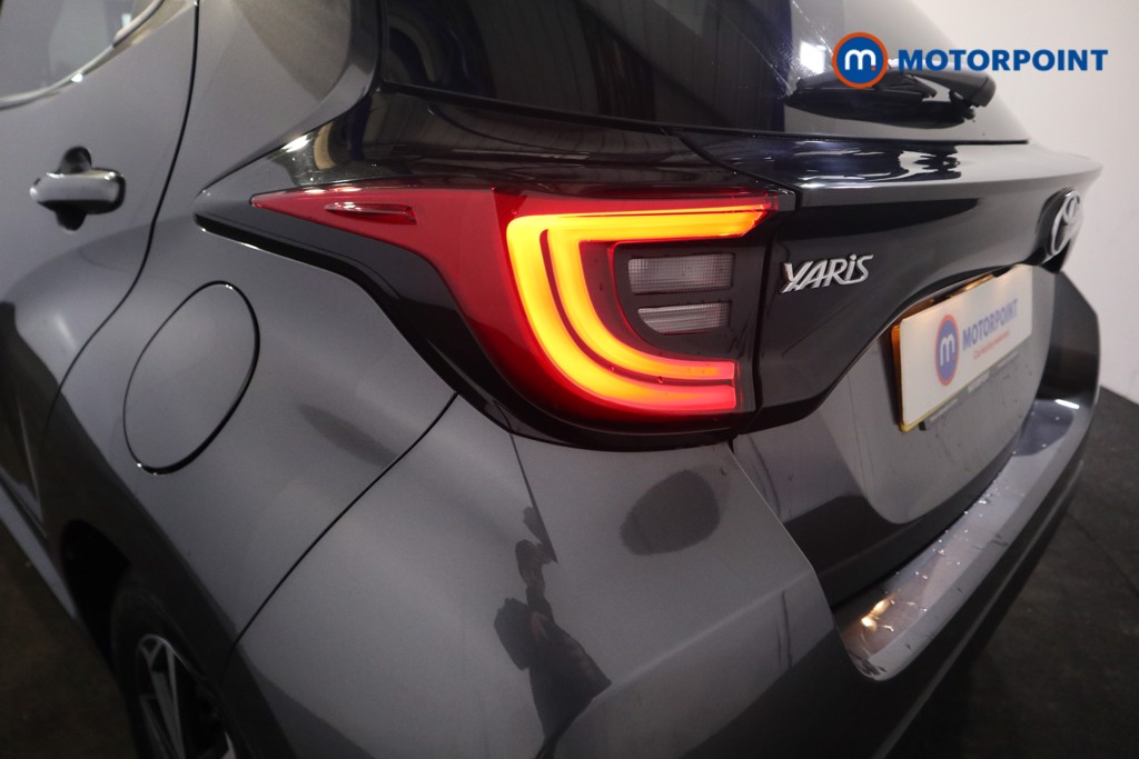 Used Toyota Yaris 2023 for sale - 77187183: Photo 32