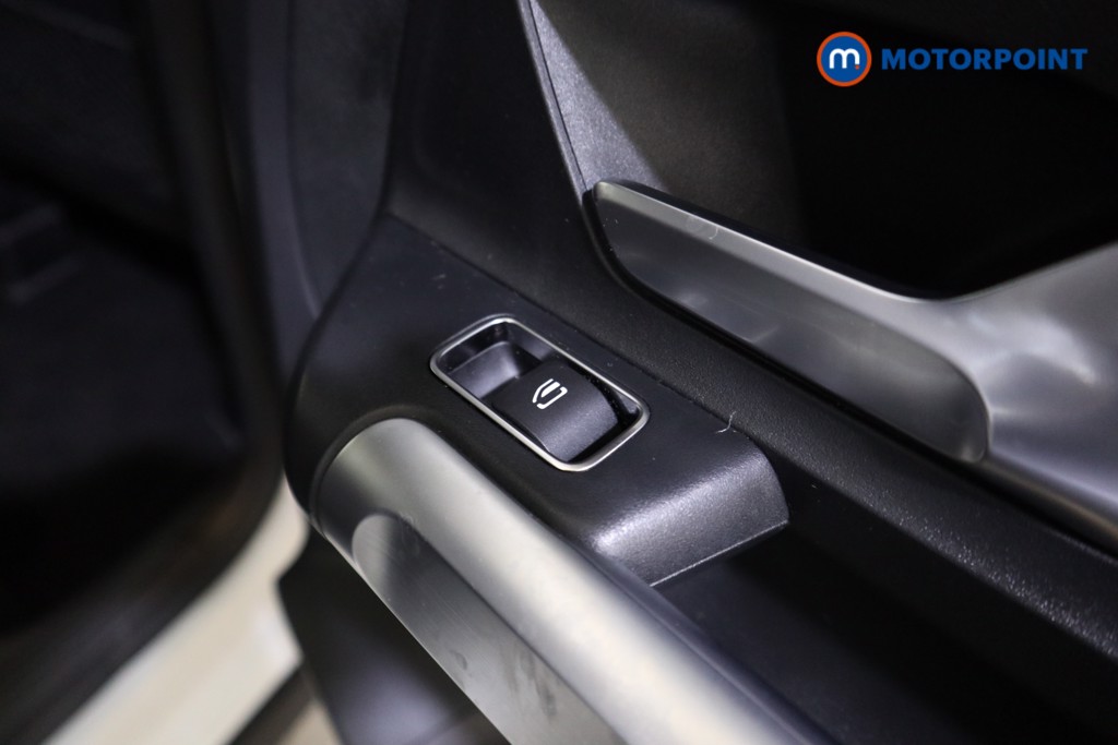 Used Mercedes-Benz GLB 2022 for sale - 77071656: Photo 25