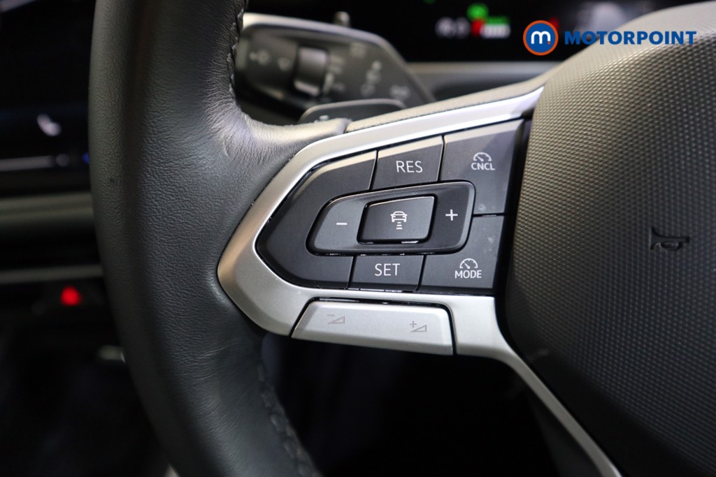 Used Volkswagen Passat 2025 for sale - 77814774: Photo 11