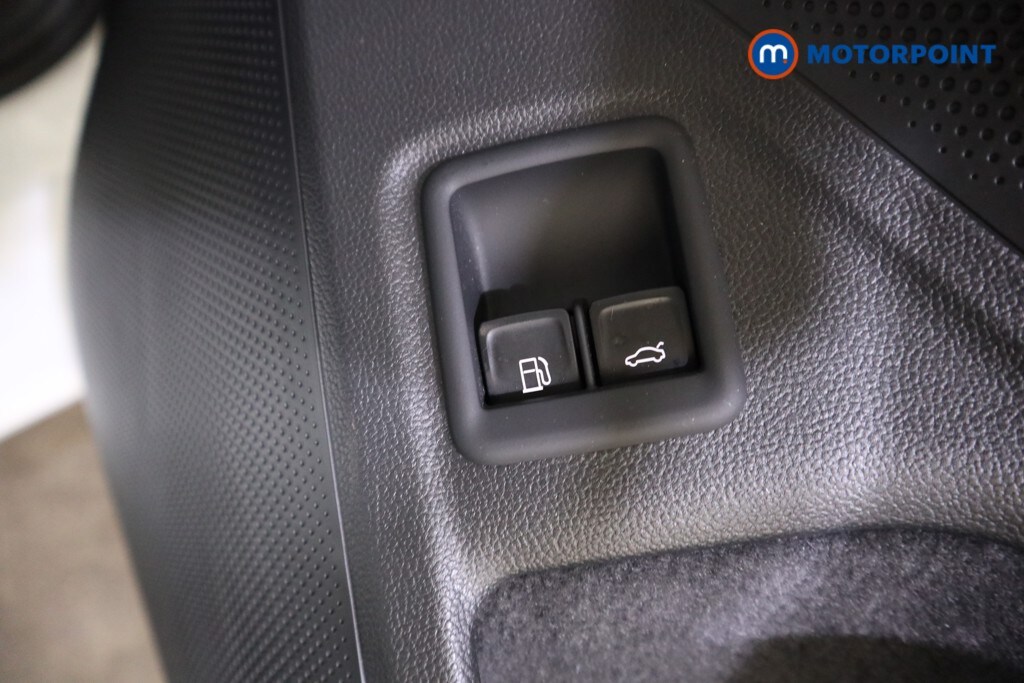 Used Volkswagen Passat 2025 for sale - 77814774: Photo 20