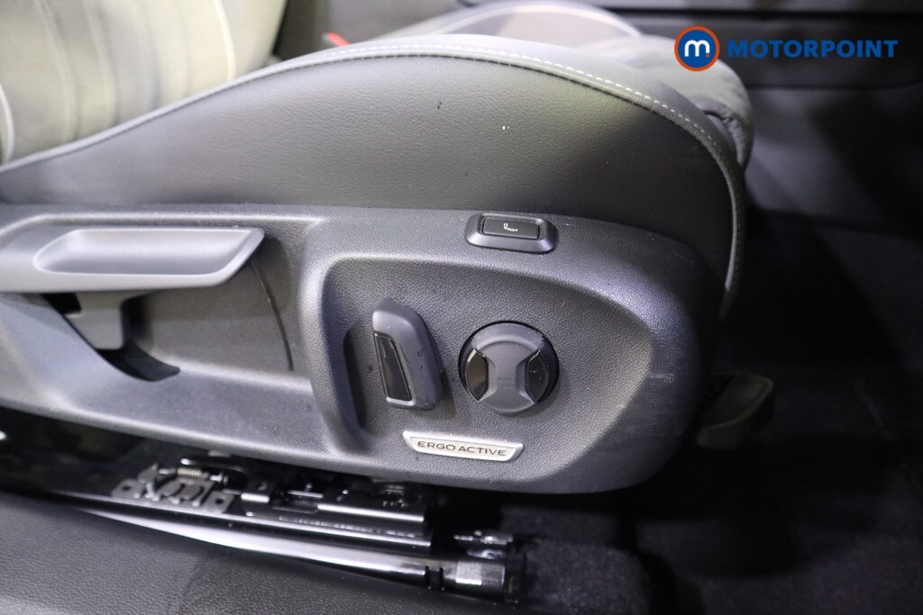 Used Volkswagen Passat 2025 for sale - 77814774: Photo 23