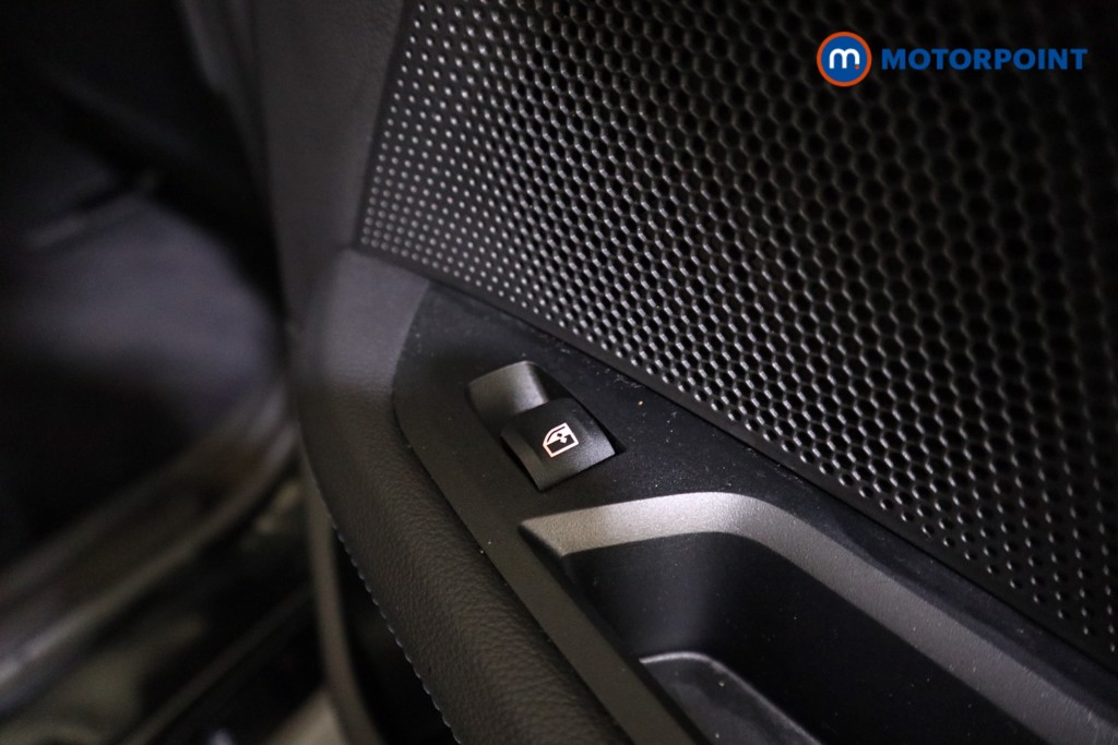 Used BMW i4 2025 for sale - 77128445: Photo 28