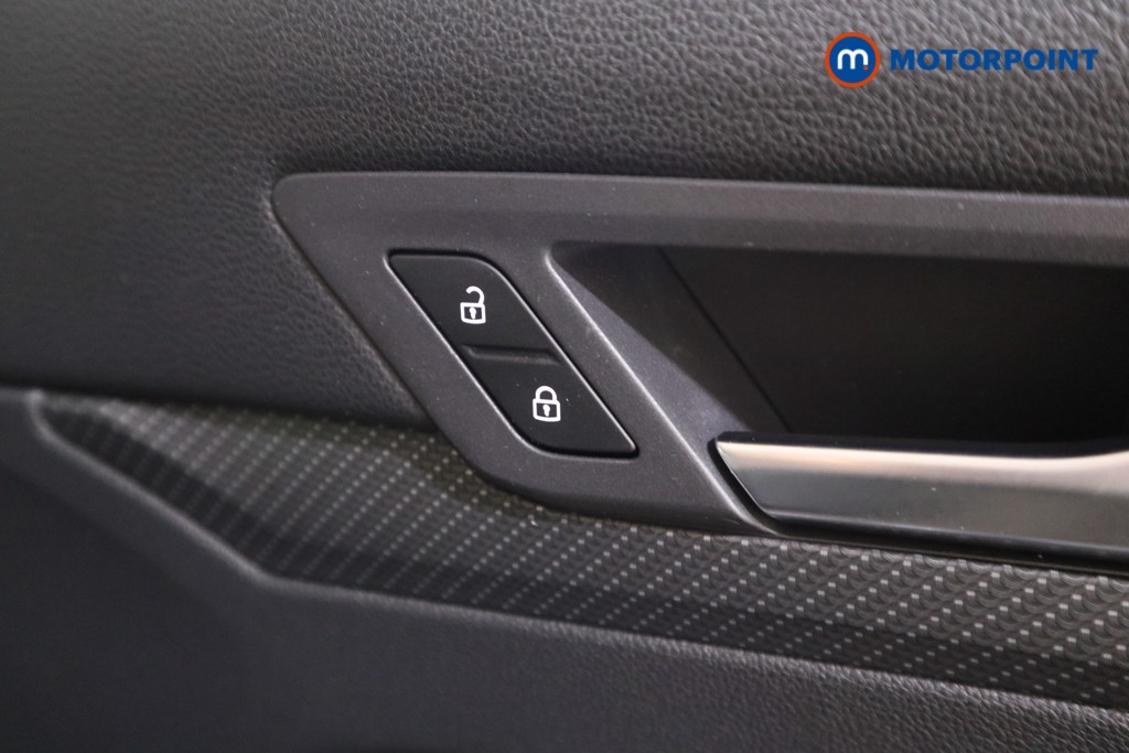 Used Volkswagen Golf 2023 for sale - 77033952: Photo 18