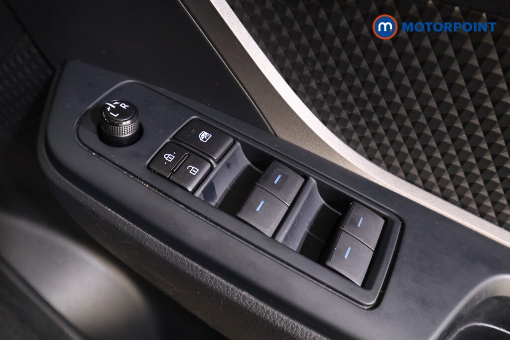 Used Toyota C-HR 2022 for sale - 77718893: Photo 24