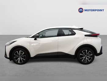 Used Toyota C-HR 2025 for sale - 79684241: Photo