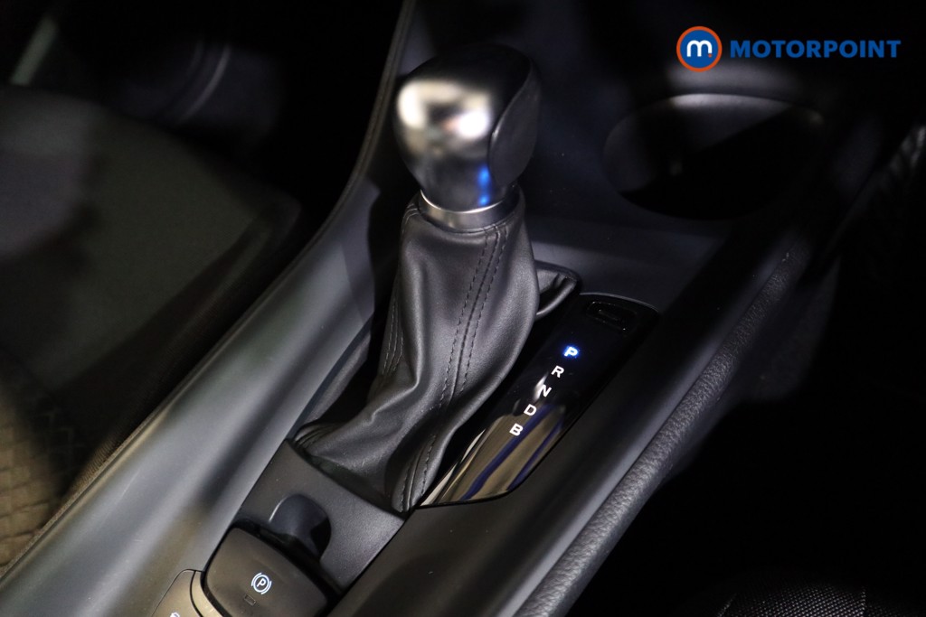 Used Toyota C-HR 2021 for sale - 77199106: Photo 17