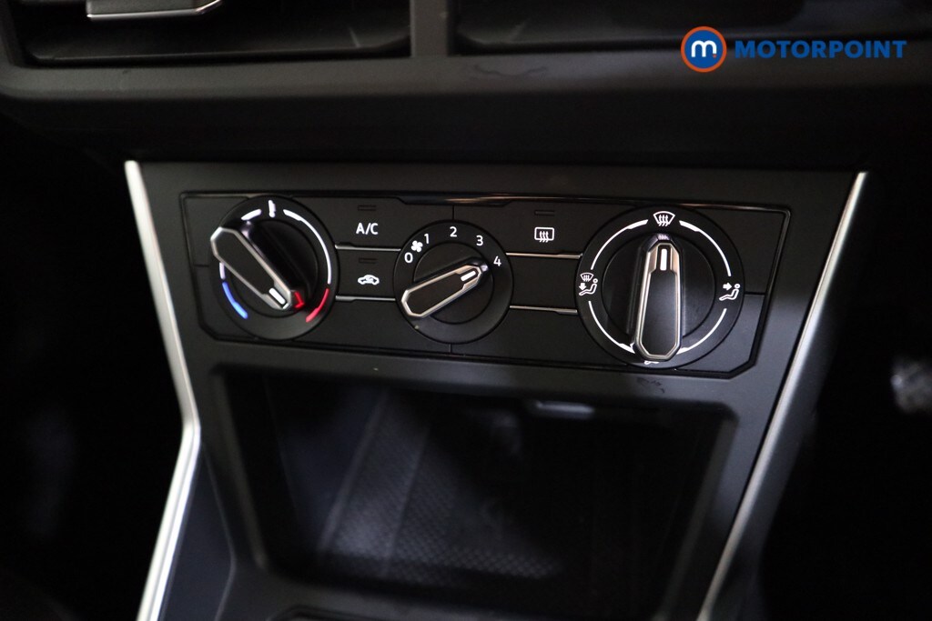 Used Volkswagen Polo 2024 for sale - 77543209: Photo 15