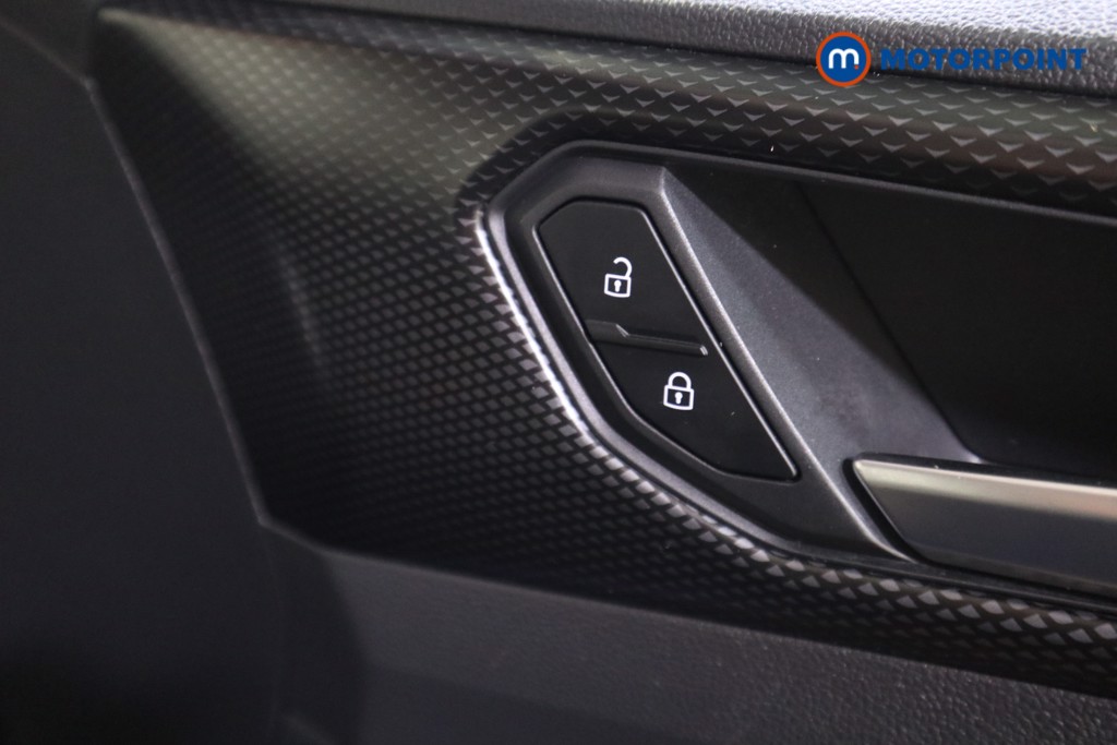 Used Volkswagen T-Cross 2022 for sale - 77849032: Photo 18