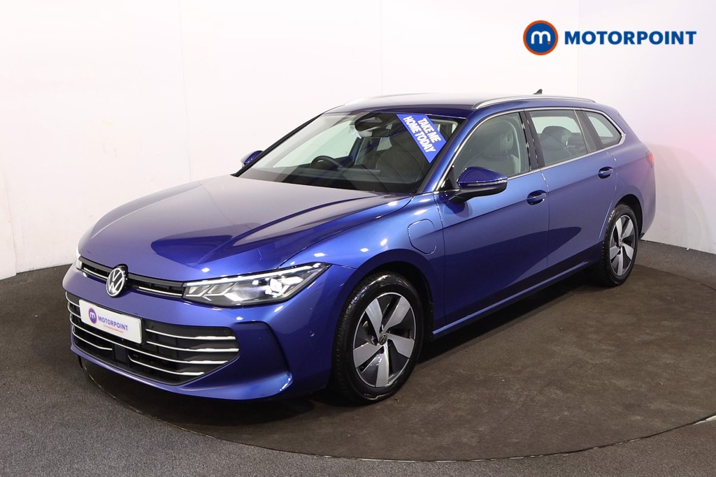 Used Volkswagen Passat 2025 for sale - 76545584: Photo 2