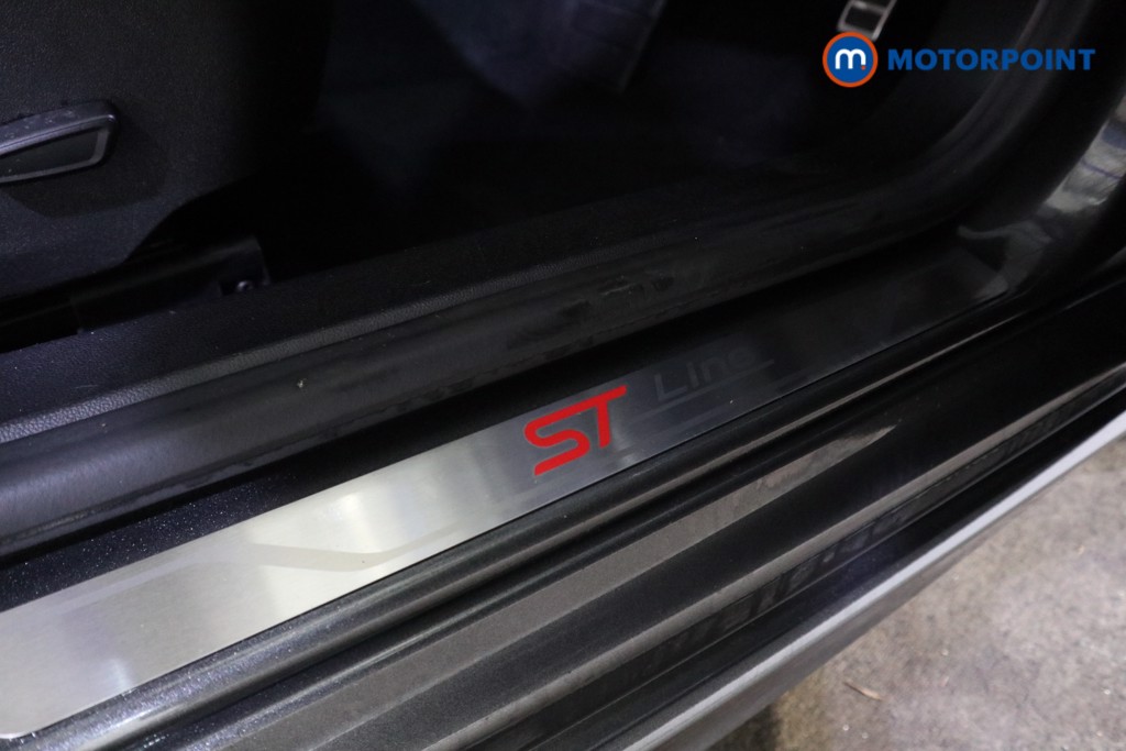 Used Ford Focus 2020 for sale - 77128404: Photo 23