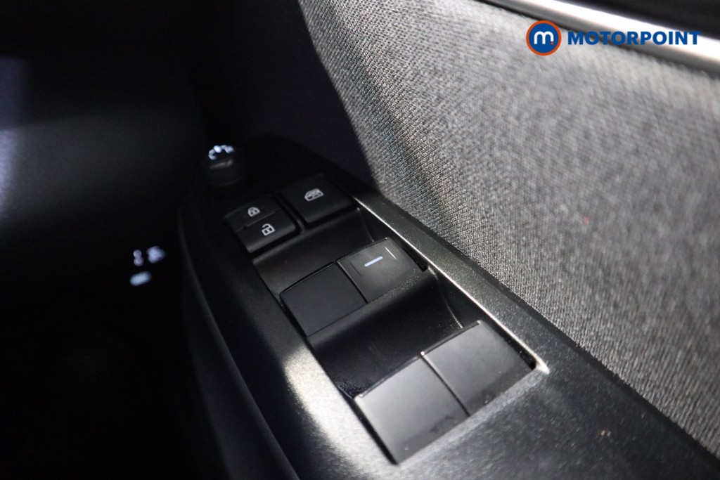 Used Toyota Yaris Cross 2024 for sale - 77297565: Photo 14