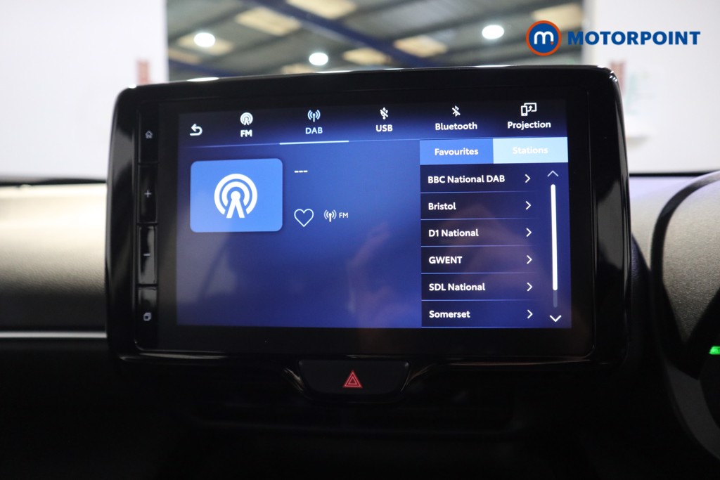 Used Toyota Yaris Cross 2024 for sale - 77297565: Photo 15