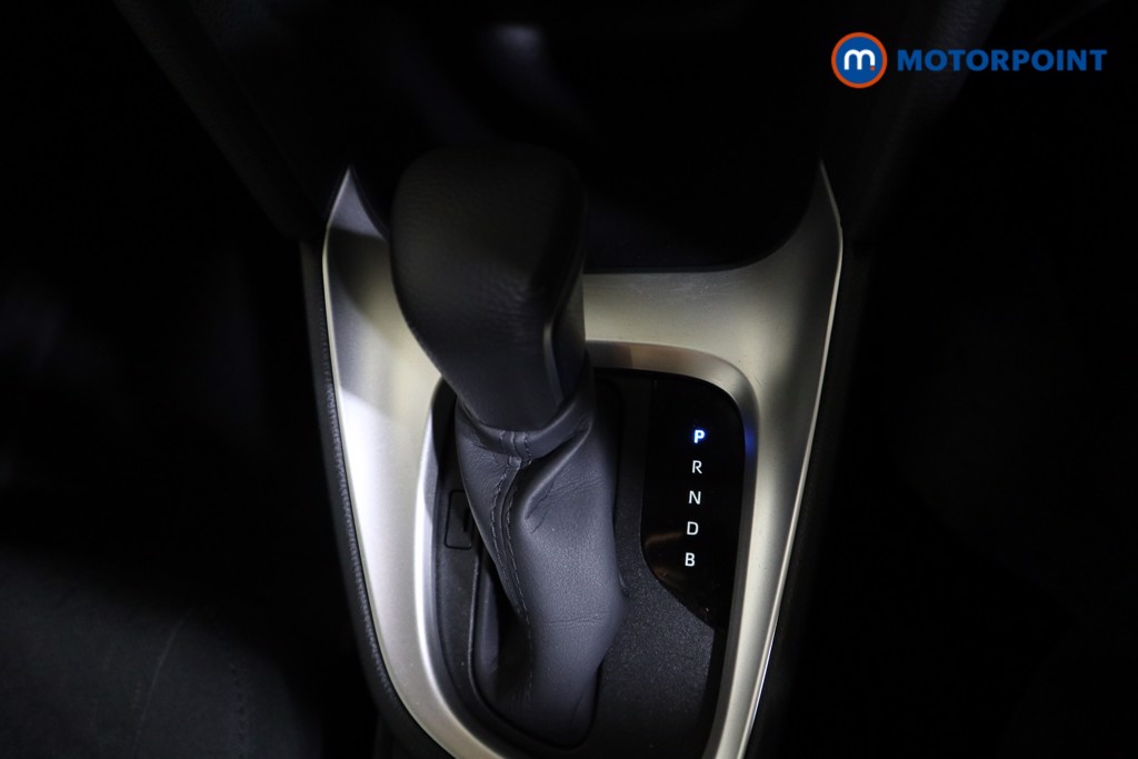 Used Toyota Yaris Cross 2024 for sale - 77297565: Photo 17