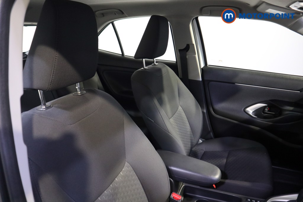 Used Toyota Yaris Cross 2024 for sale - 77297565: Photo 19