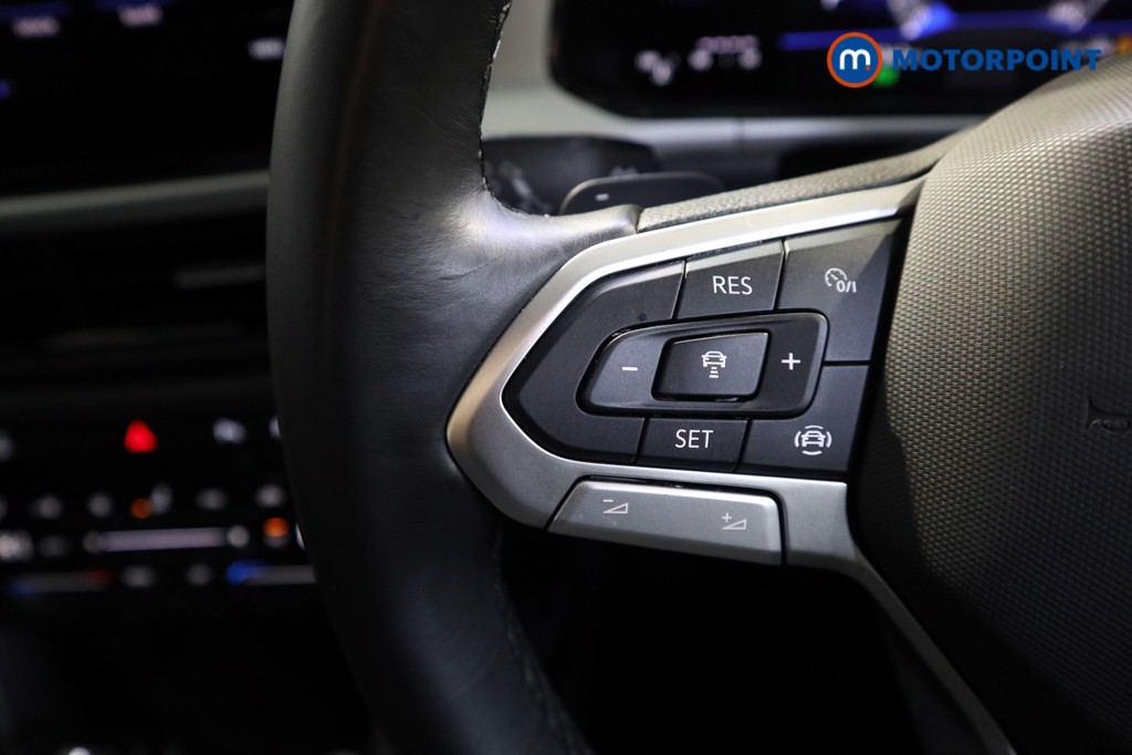 Used Volkswagen T-Roc 2024 for sale - 77730232: Photo 11