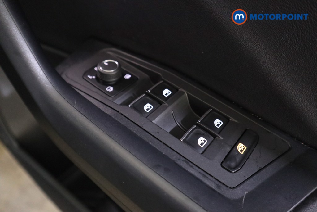 Used Volkswagen T-Roc 2022 for sale - 76697210: Photo 20