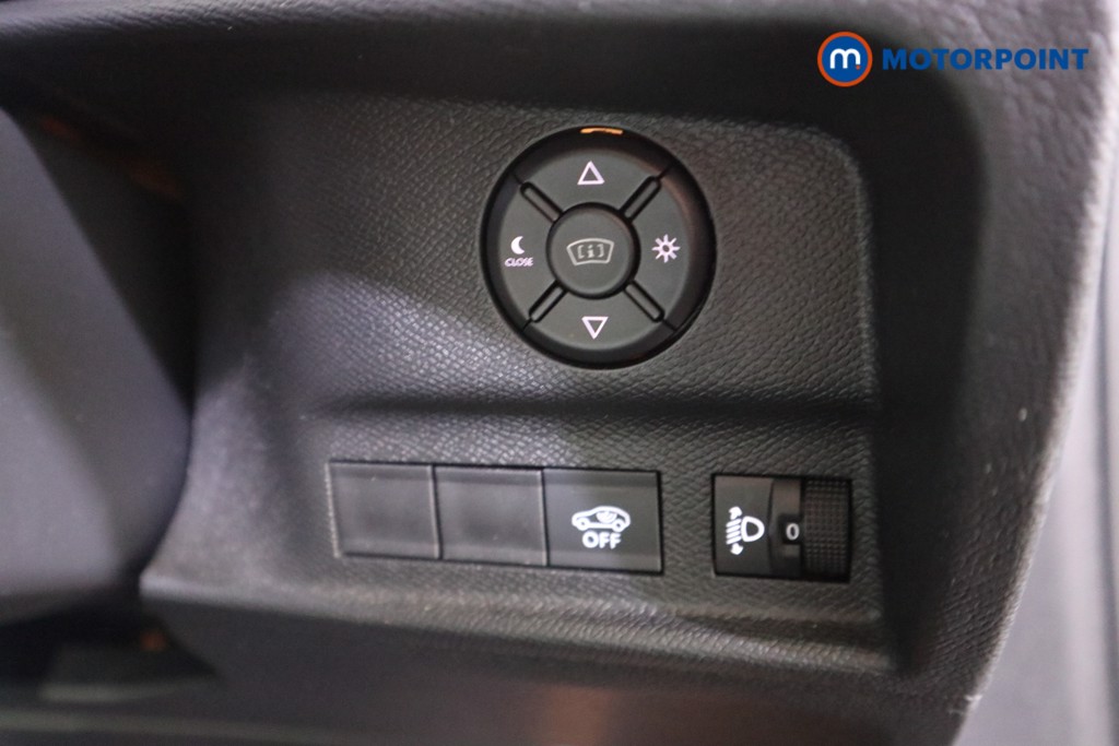 Used Citroen C4 2024 for sale - 76984970: Photo 18