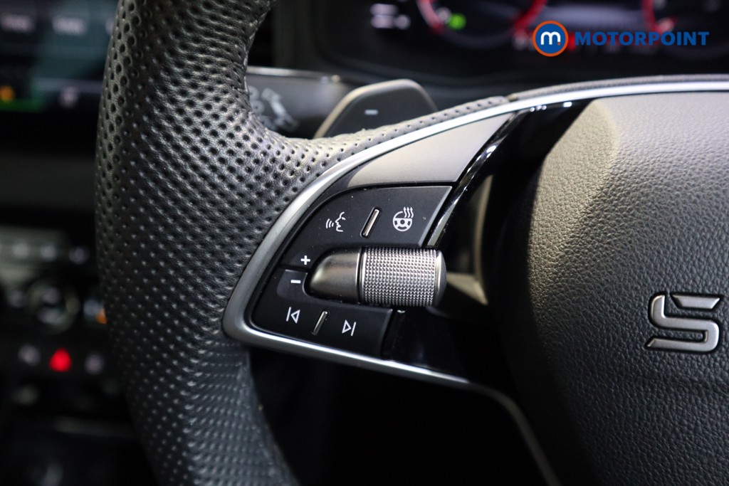 Used Skoda Karoq 2025 for sale - 78001446: Photo 11