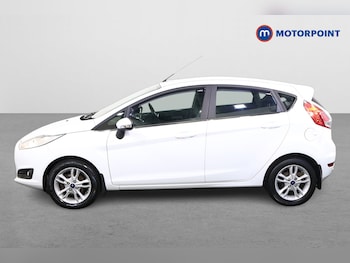 Used Ford Fiesta 2015 for sale - 75952599: Photo