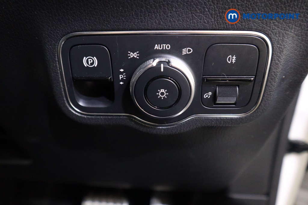 Used Mercedes-Benz GLA 2020 for sale - 76972237: Photo 18