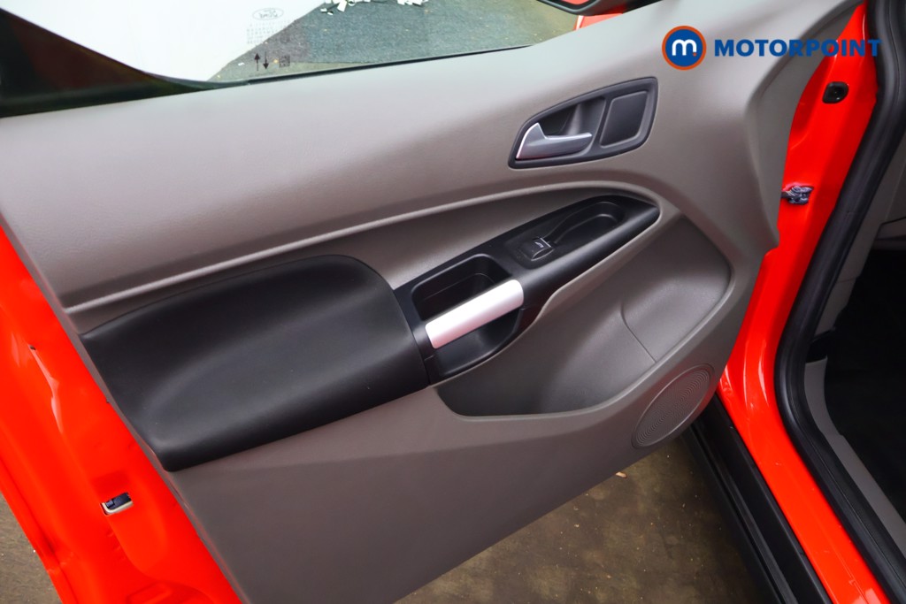 Used Ford Tourneo Connect 2021 for sale - 77340408: Photo 25