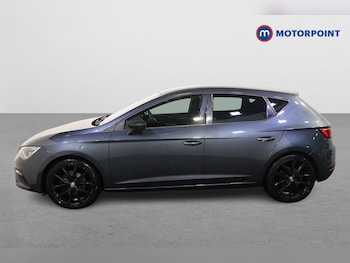 Used SEAT Leon 2019 for sale - 76734570: Photo