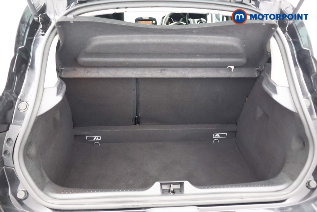 Used Renault Clio 2019 for sale - 76767357: Photo 29