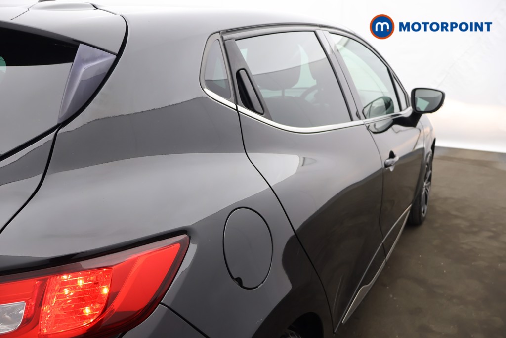 Used Renault Clio 2019 for sale - 76767357: Photo 32