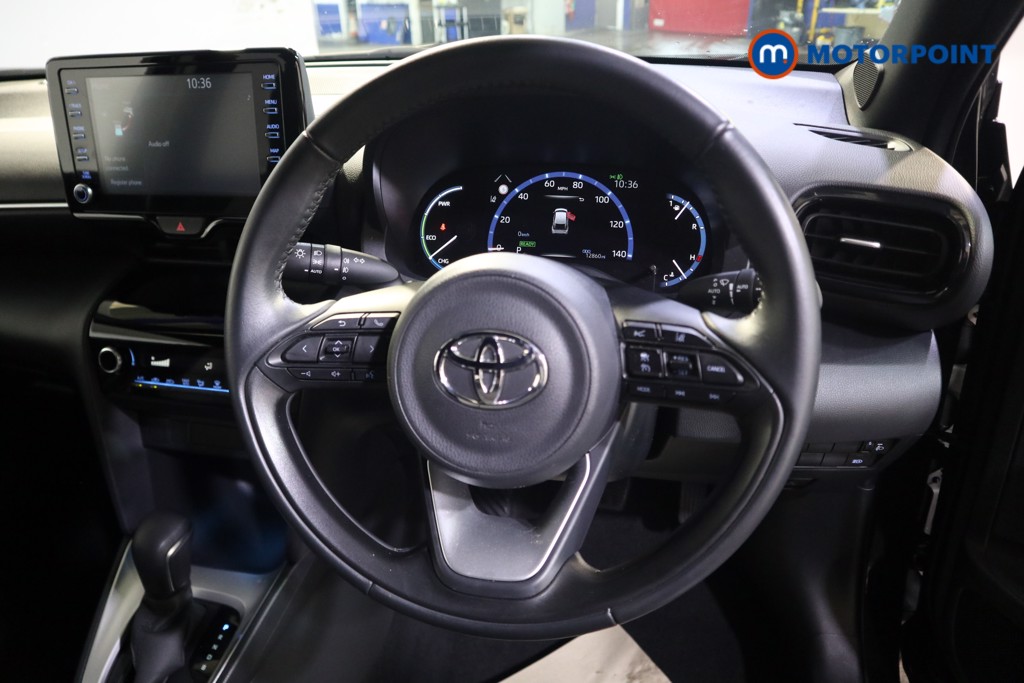 Used Toyota Yaris Cross 2023 for sale - 76641397: Photo 10