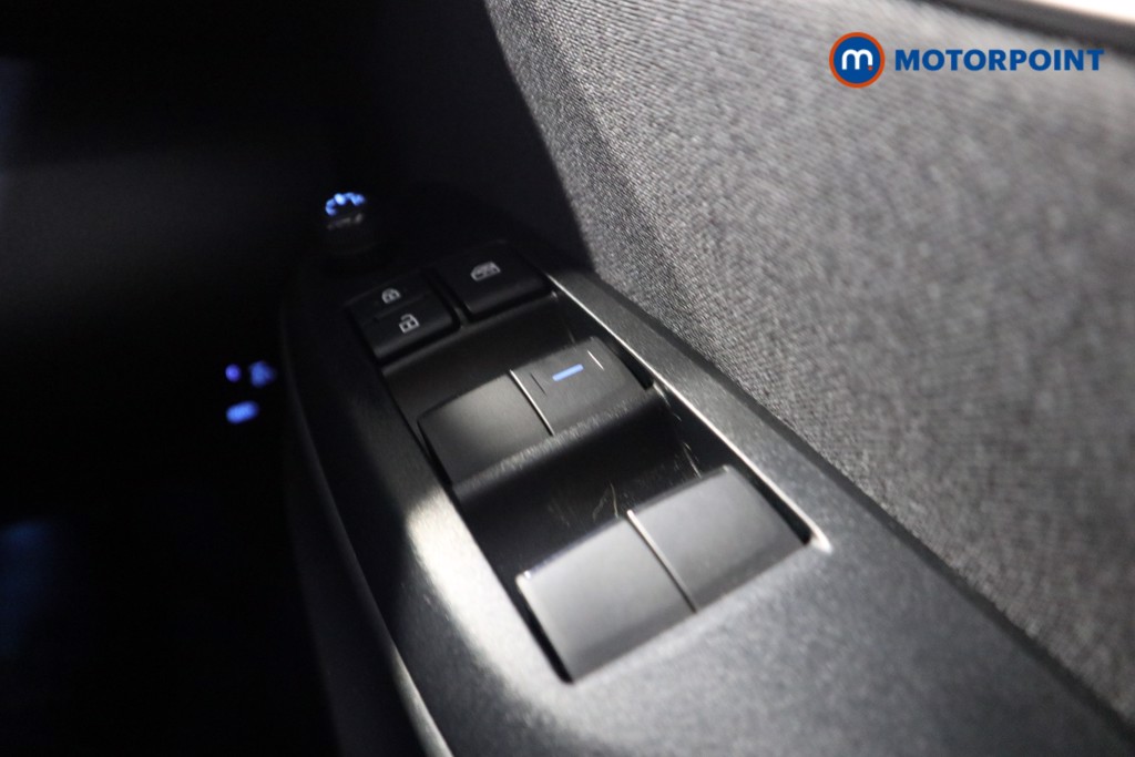 Used Toyota Yaris Cross 2023 for sale - 76641397: Photo 14