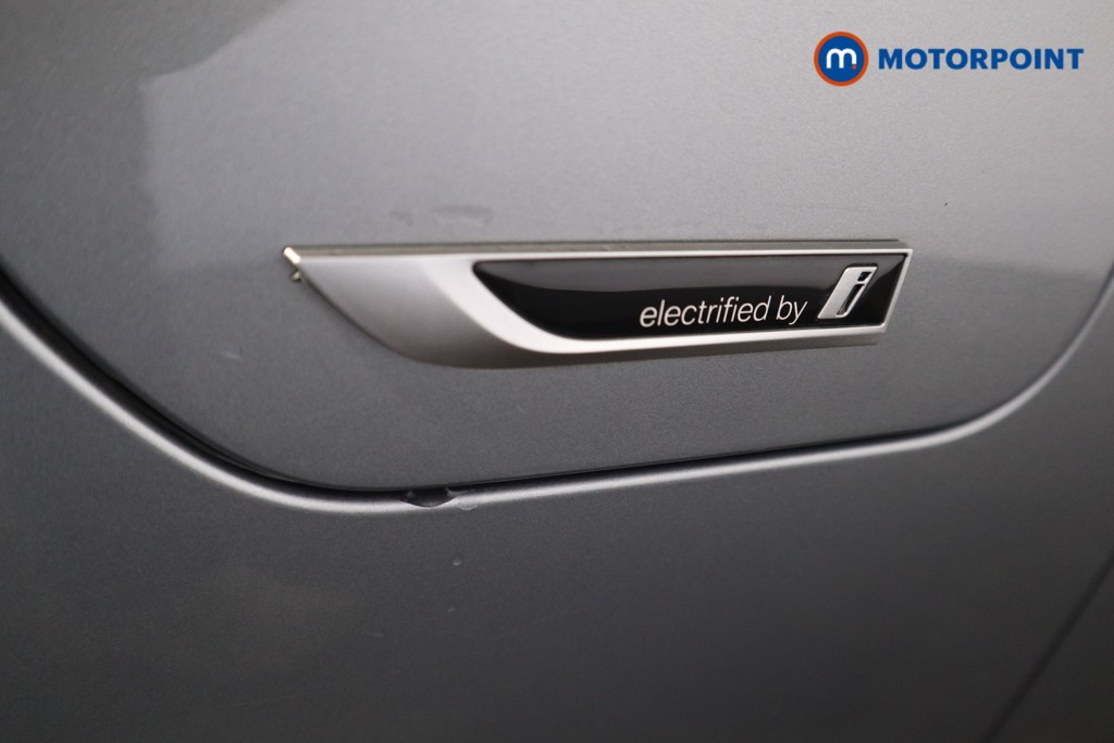 Used BMW 5 Series 2022 for sale - 77248965: Photo 46