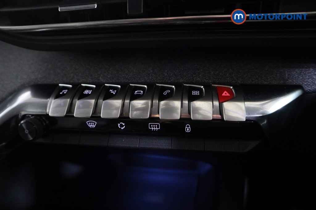 Used Peugeot 3008 2022 for sale - 77026184: Photo 16