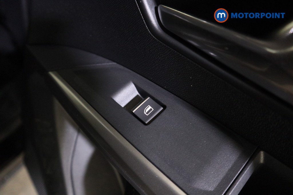 Used Peugeot 3008 2025 for sale - 77901994: Photo 32