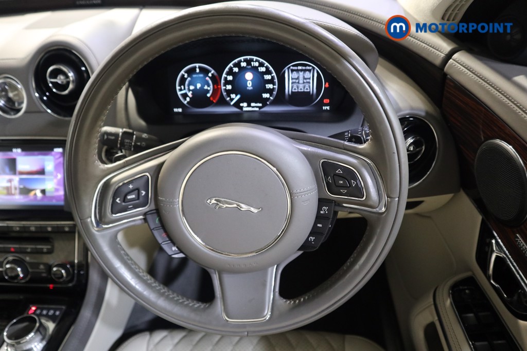 Used Jaguar XJ 2017 for sale - 76526730: Photo 10