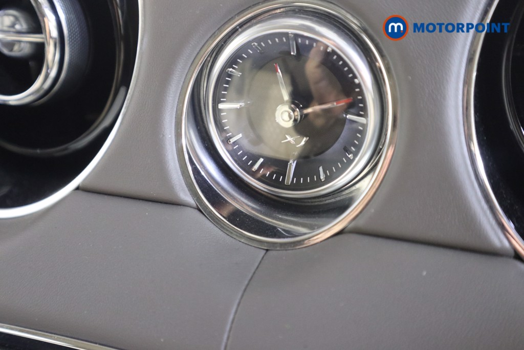 Used Jaguar XJ 2017 for sale - 76526730: Photo 16