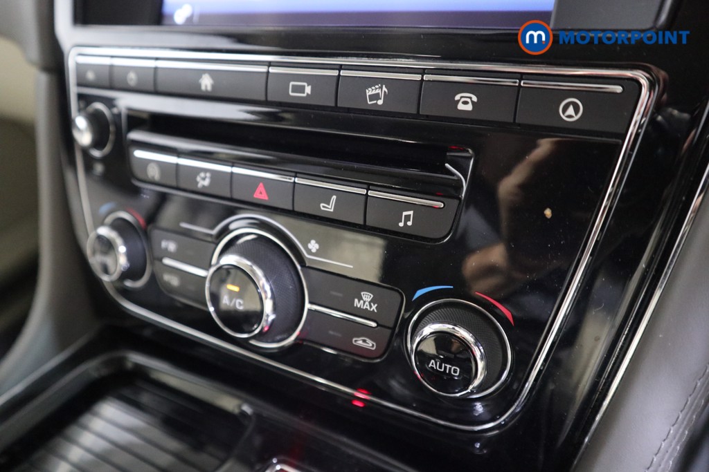 Used Jaguar XJ 2017 for sale - 76526730: Photo 18