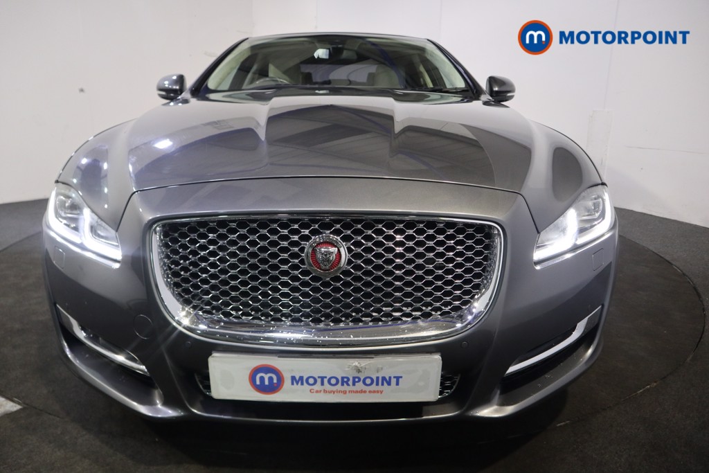 Used Jaguar XJ 2017 for sale - 76526730: Photo 49