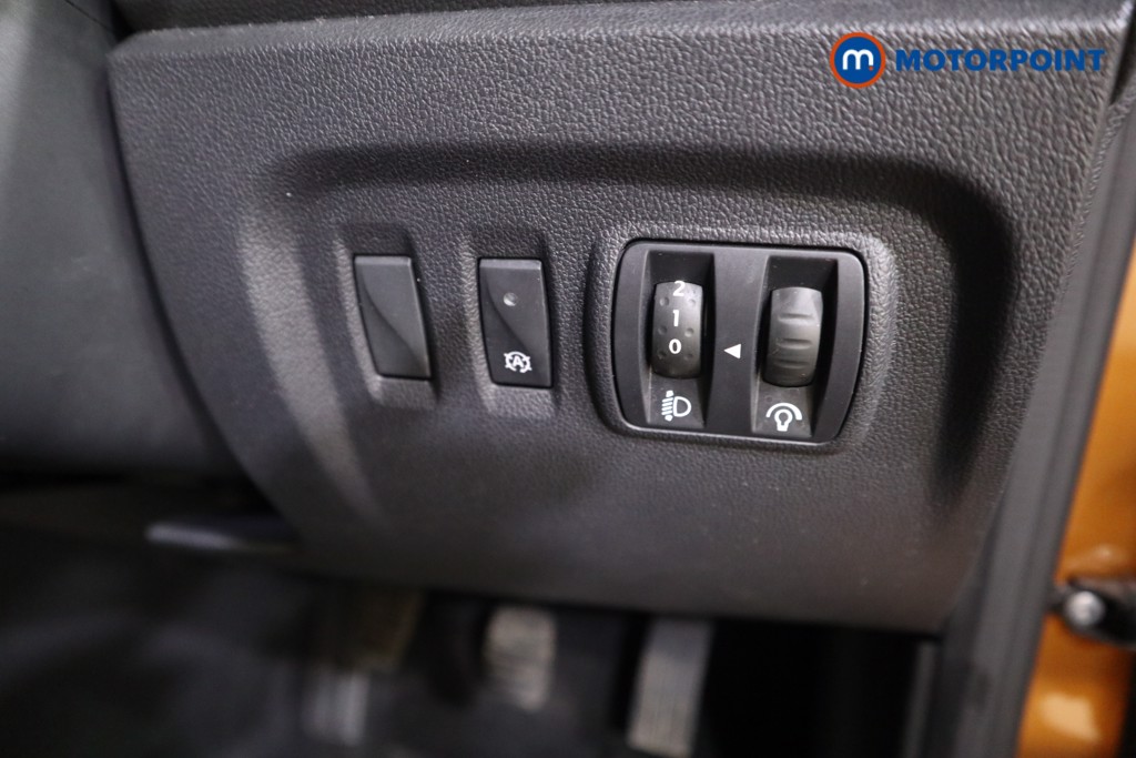 Used Renault Captur 2019 for sale - 77435763: Photo 20