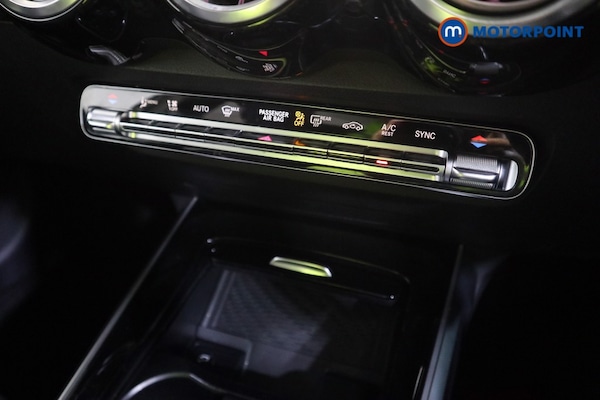 Used Mercedes-Benz GLB 2021 for sale - 76303040: Photo 15