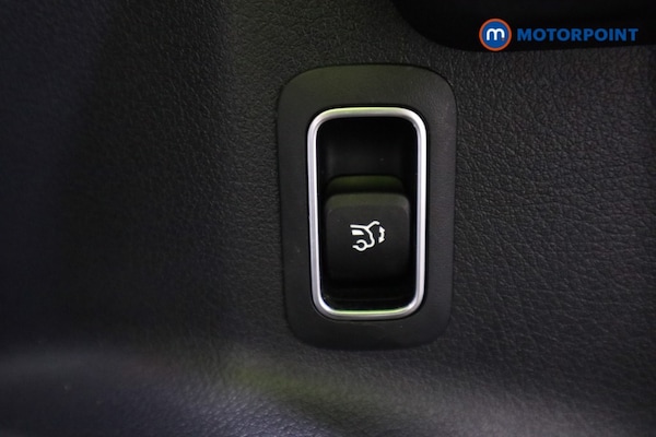 Used Mercedes-Benz GLB 2021 for sale - 76303040: Photo 23