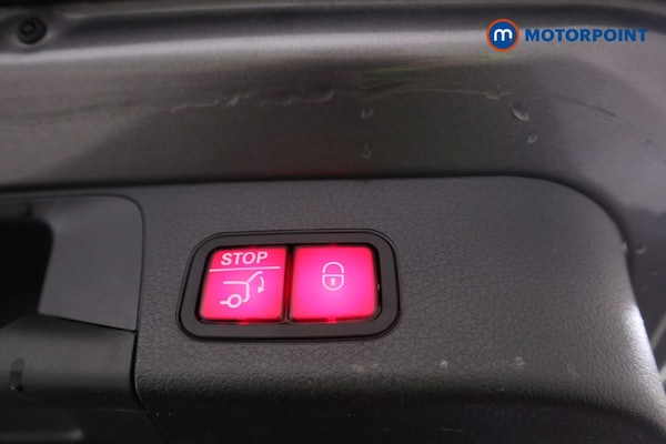 Used Mercedes-Benz GLB 2021 for sale - 76303040: Photo 29
