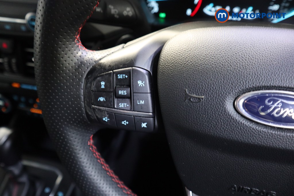 Used Ford Focus 2022 for sale - 76416105: Photo 11