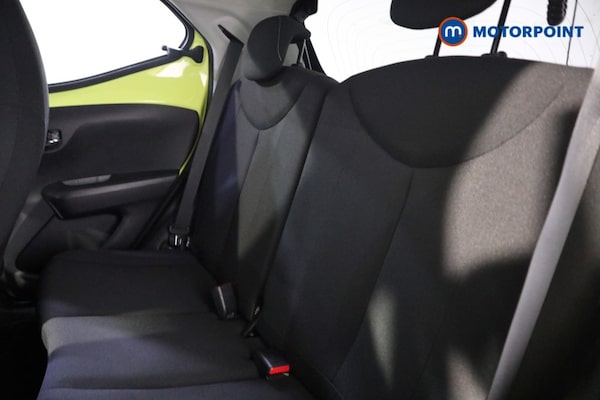 Used Toyota AYGO 2017 for sale - 76101882: Photo 18