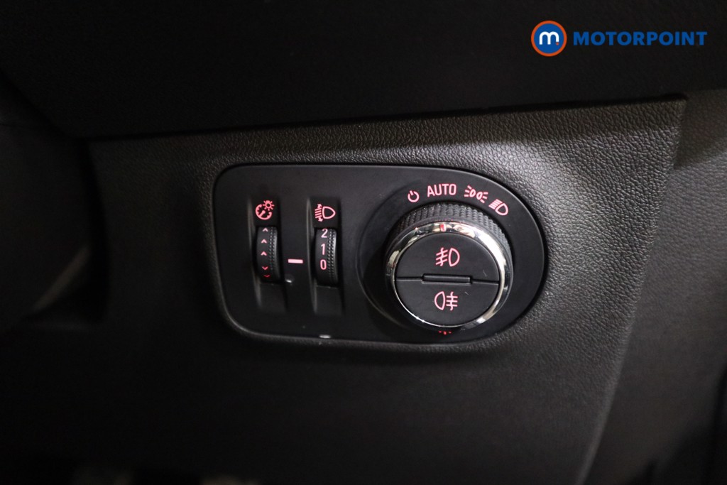 Used Vauxhall Corsa 2015 for sale - 76181737: Photo 17