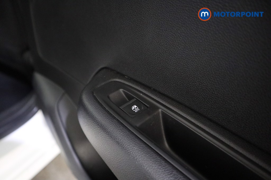 Used Renault Clio 2022 for sale - 77023636: Photo 24