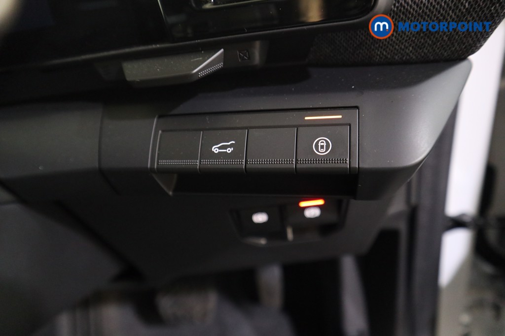 Used Renault Scenic E-Tech 2025 for sale - 76534612: Photo 13