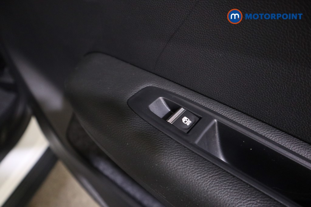 Used Renault Scenic E-Tech 2025 for sale - 76534612: Photo 16